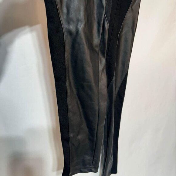 Womans black leggings with vegan leather panels. Excellent condition. Elastic wa - Picture 4 of 10